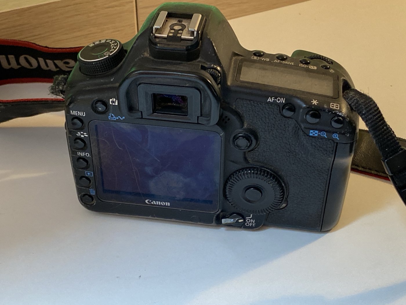 Canon EOS 5D Mark II, weitere Ansicht