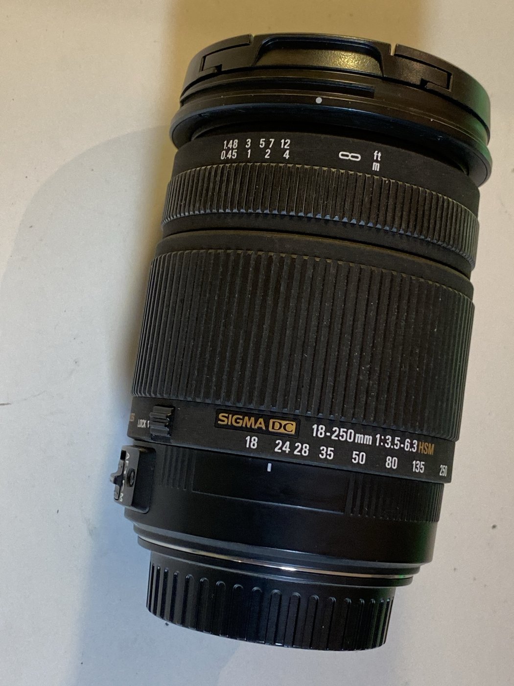 Sigma DC 18-250mm F3.5-6.3 Macro OS HSM